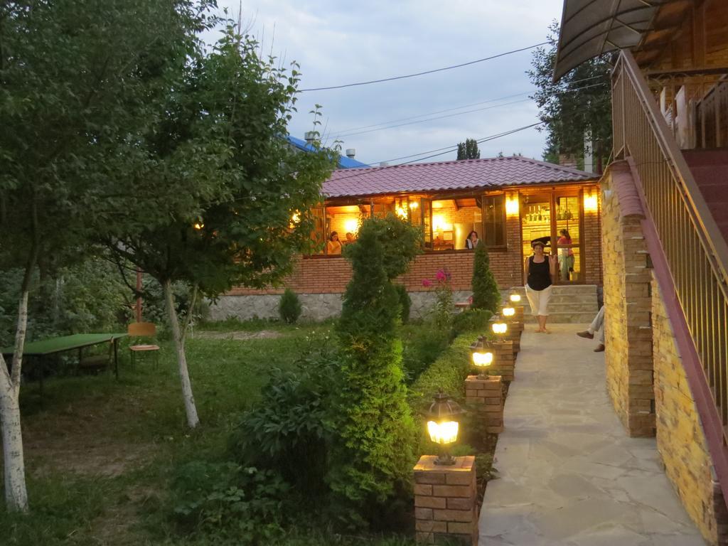 Maghay B&B Hotel In Vanadzor Exteriör bild